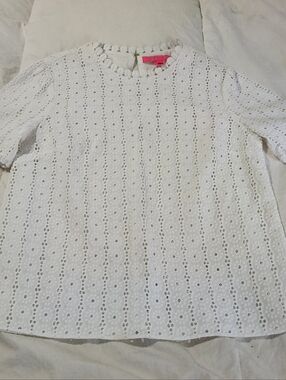 Lilly Pulitzer White Eyelet Top Size 00 See Through